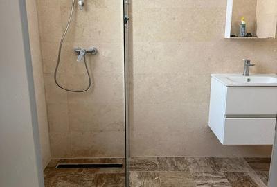 Casă cu 4 camere cu Teren 500 Mp în Central