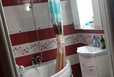 Apartament cu 3 camere decomandat în Central - 3