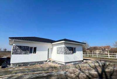 Casă cu 3 camere cu Teren 300 Mp în Ardud - 5