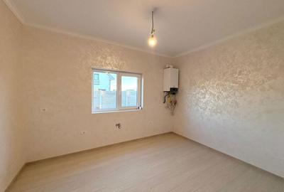 Casă cu 4 camere cu Teren 250 Mp în Moșnița Veche - 3