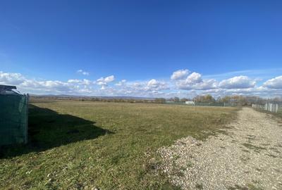 Teren de 1000 mp, în Bicfalău - 3