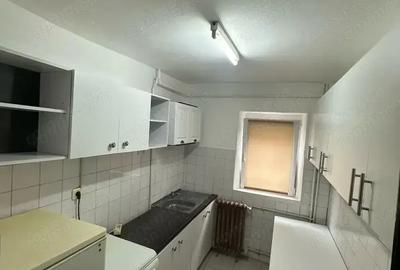 Garsonieră decomandată în Girocului - 6