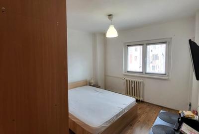 Apartament cu 2 camere semidecomandat, mobilat în Trafic Greu - 6