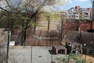 Apartament cu 2 camere decomandat în Central - 1