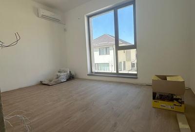 Duplex cu 4 camere cu Canalizare în Prelungirea Ghencea - 2