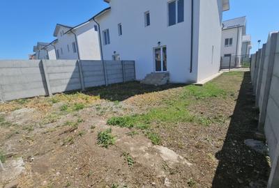 Casă individuală cu 4 camere cu Canalizare în Bragadiru