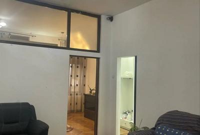 Vand apartament , 3 camere , etaj 1, ultracentral - 7