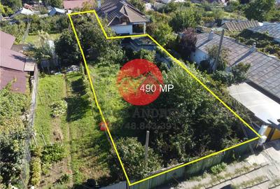 Teren de 490 mp, în Central