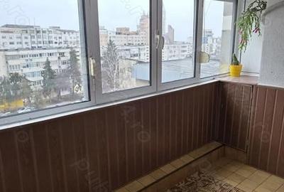 Apartament cu 3 camere decomandat, mobilat în Central - 4