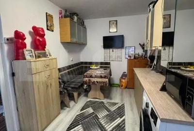 Apartament cu 3 camere in Dacia - 1