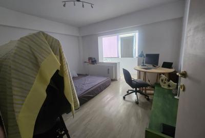 Apartament cu 3 camere semidecomandat în Mihai Bravu - 4
