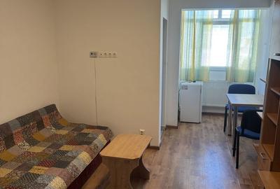 Garsonieră decomandată în Central - 1