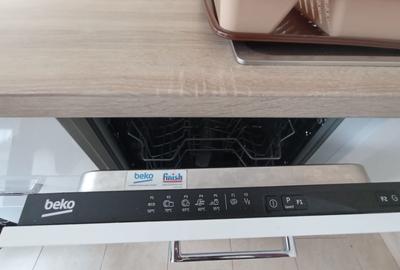 Apartament cu 2 camere decomandat, mobilat în 1 Mai