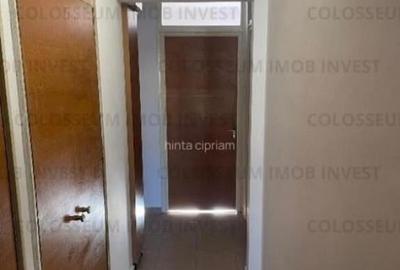 Apartament 3 camere, decomandat - zona Centru Civic - 3