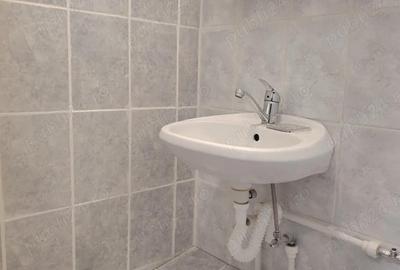 Garsonieră nedecomandată în Uzina 2 - 3