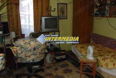 Casă cu 6 camere cu Teren 720 Mp în Central - 2