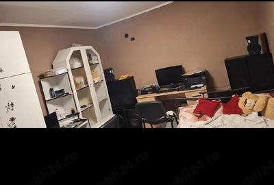 Casă cu 4 camere cu Teren 1330 Mp în Tărian - 1