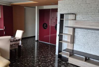 Apartament cu 3 camere semidecomandat, mobilat în Florești - 3