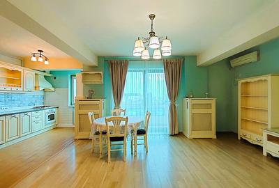 Apartament cu 3 camere decomandat, mobilat în Central