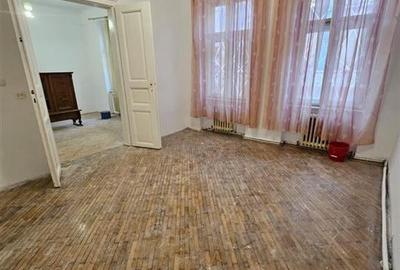 RECO Casa ultra-centrala cu 3 camere . - 7