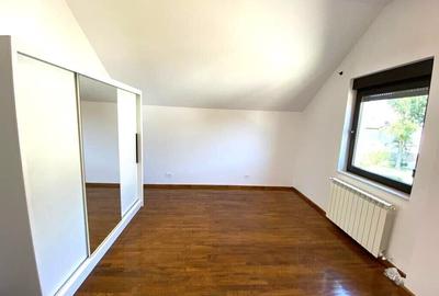 Casă individuală cu 7 camere cu Canalizare în Iancu Nicolae - 25