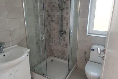 Casa dintre lacuri, Crevedia, cartier nou. - 13