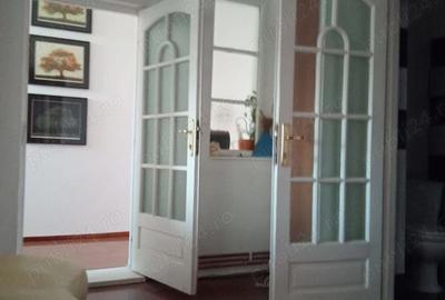 Casa 9 camere de inchiriat Destinatii multiple , Disponibila imediat - 20