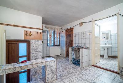 Casa ultracentrala cu 2 camere de vanzare in Ploiesti - 9