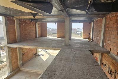 Casă cu 4 camere în Strejnicu - 6