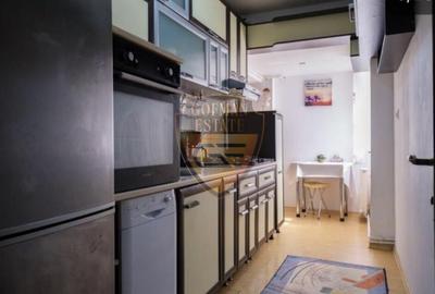 Apartament 3 camere Faleza Nord, la 2 min de plaja, centrala gaz, A./C. - 4
