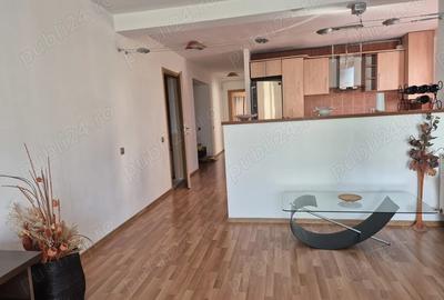 Apartament cu 3 camere decomandat în Europa - 7