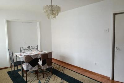 Apartament cu 3 camere decomandat în Central - 3
