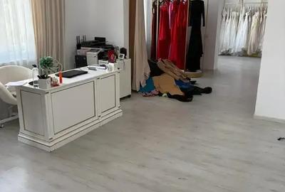 Casă cu 6 camere cu Canalizare în Moșilor - 4