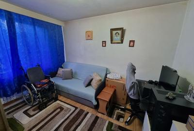 Apartament cu 2 camere semidecomandat, mobilat în Far - 9