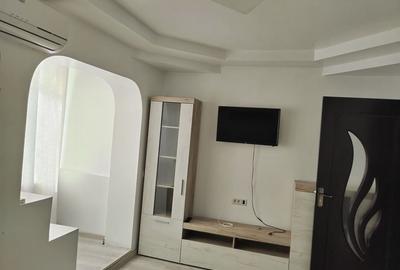 Garsonieră decomandată în Central - 1