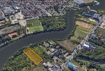 TEREN DEZVOLTARE CU IESIRE LA LAC - 2