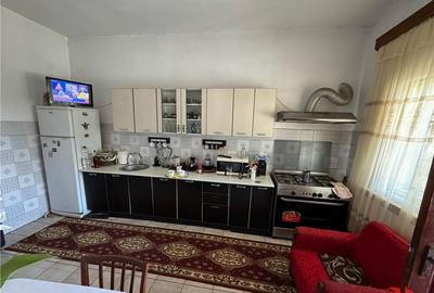 Casă cu 5 camere cu Teren 1550 Mp în Odobești - 5