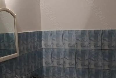 Proprietar vand apartament 3 camere parter - 4