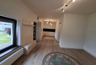 Comision 0 !!!   Mehala  - Casa  10  Camere – Teren Generos - 16