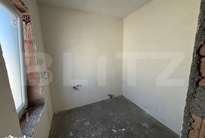 Casă cu 3 camere cu Teren 700 Mp în Central