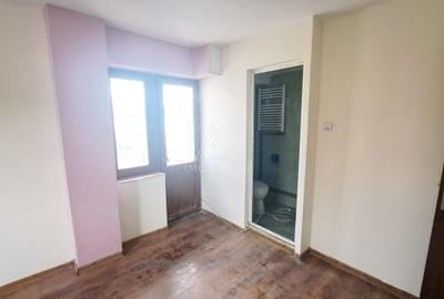 Casă individuală cu 9 camere cu Teren 96 Mp în Central - 4