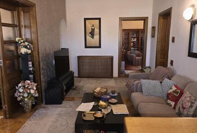 Vand apartament 4 camere dec. in Deva, ultracentrala (la 2 minute de Primarie), etaj 1, mobilat - 16