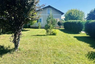 Casă cu 3 camere decomandat în Ulmi - 5