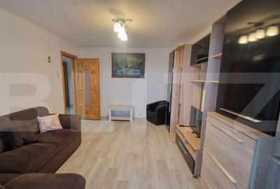 Apartament cu 3 camere decomandate, 68 mp, bloc renovat si i - 28