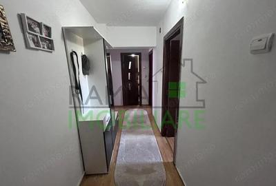 Apartament 2 camere decomandat, 55 mp, renovat, centrala proprie Astra Planete Apartament 2 camere decomandat, 55 mp, renovat, centrala proprie Astra Planete - 3