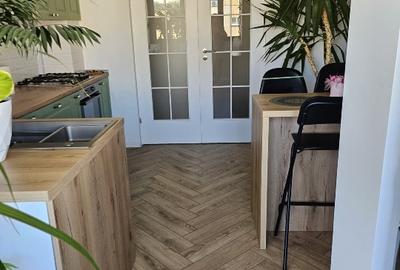 Apartament cu 2 camere decomandat în 13 Septembrie - 7