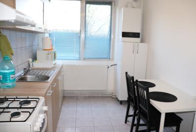 Apartament cu pozitie foarte avantajoasă. - 3