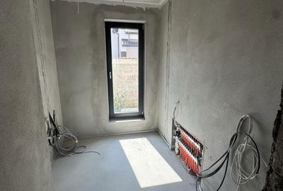 Casă cu 4 camere în Micro 3 - 6