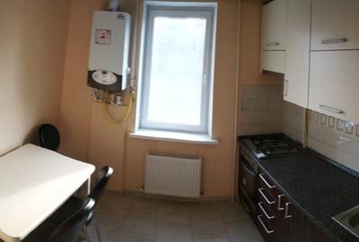 Apartament cu 2 camere decomandat în Girocului - 2