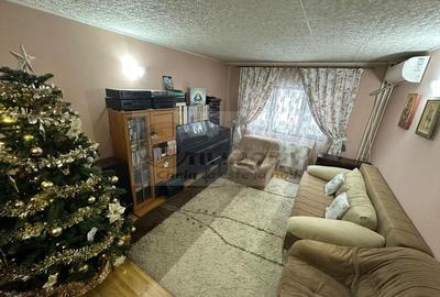 Apartament cu 4 camere în Nicolina - 2